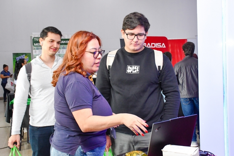La Feria de Vinculación Empresarial UPSA impulsa oportunidades de trabajo 