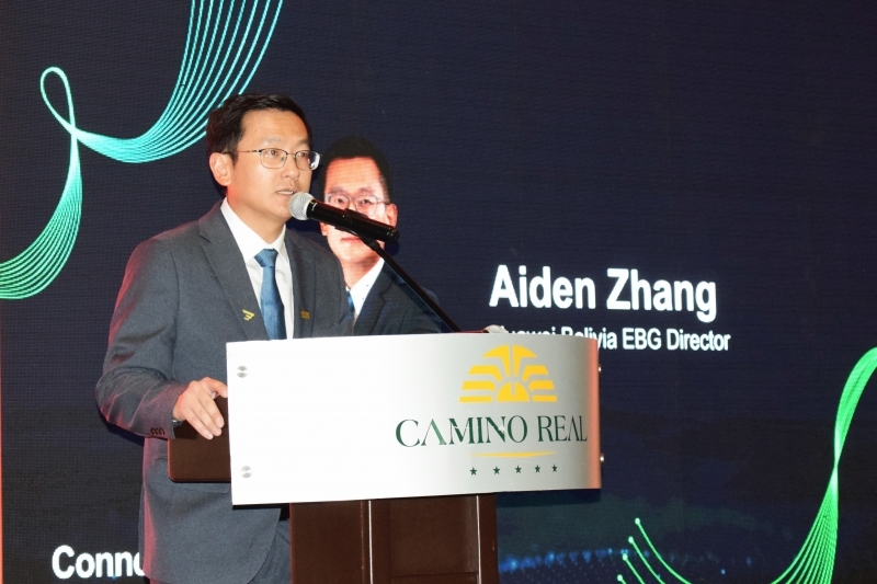 Huawei y DMC anuncian alianza para su paquete de soluciones empresariales E-Kit Huawei y DMC anuncian alianza para su paquete de soluciones empresariales E-Kit